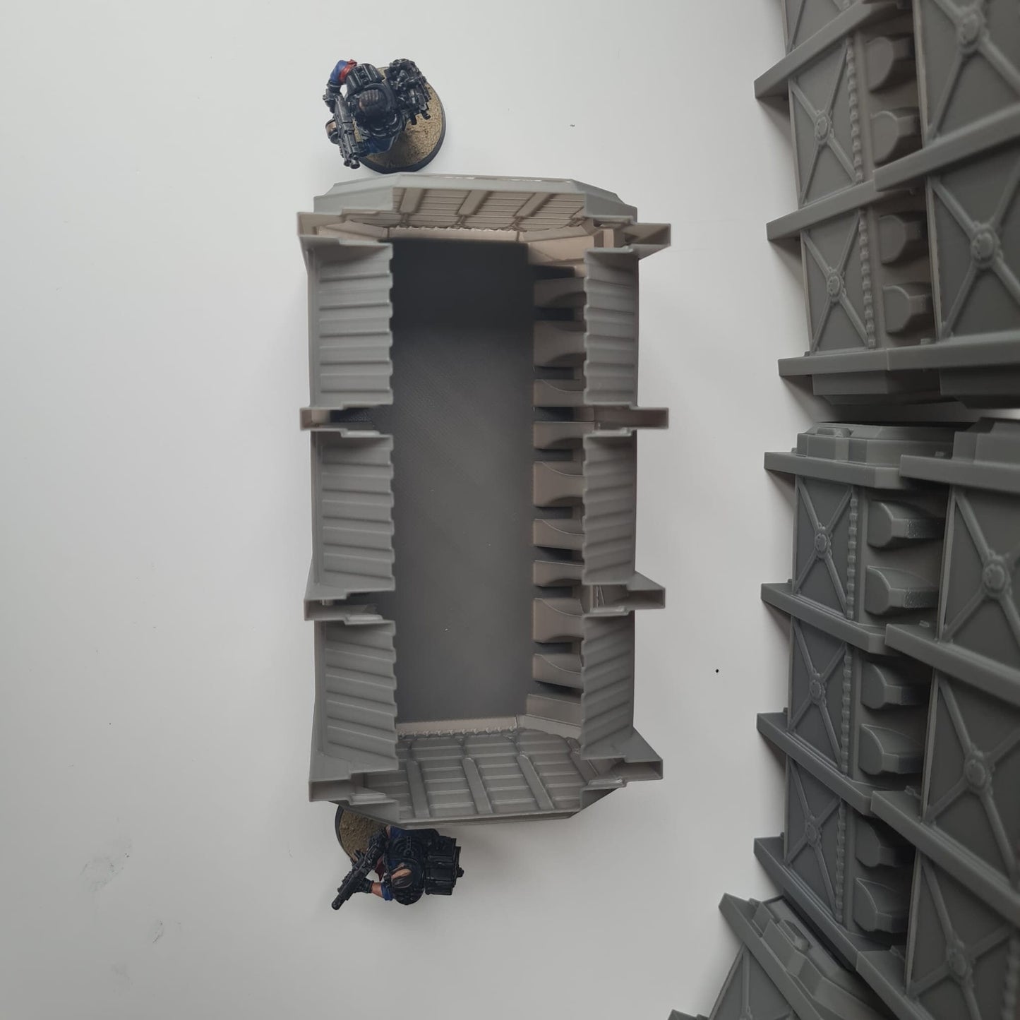10 x Industrial Armoured Containers Terrain - Tabletop Bundle -