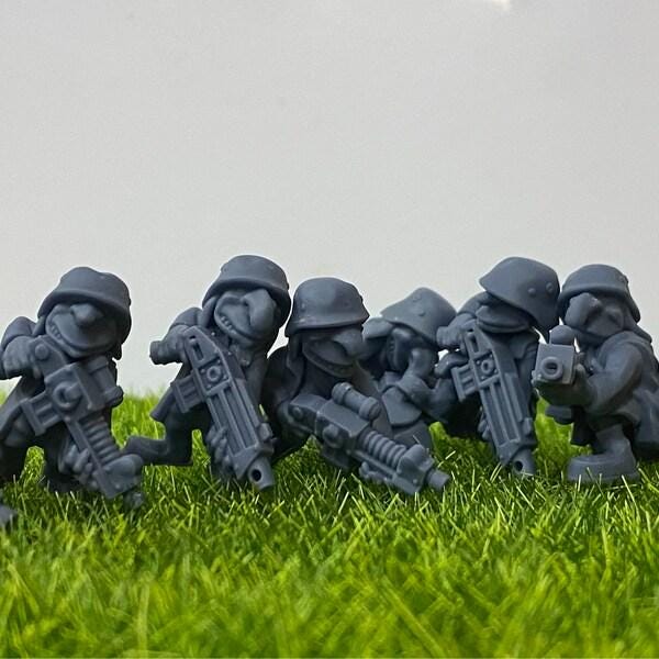 16 x Grots Greatcoat - Trollet Ork Miniatures