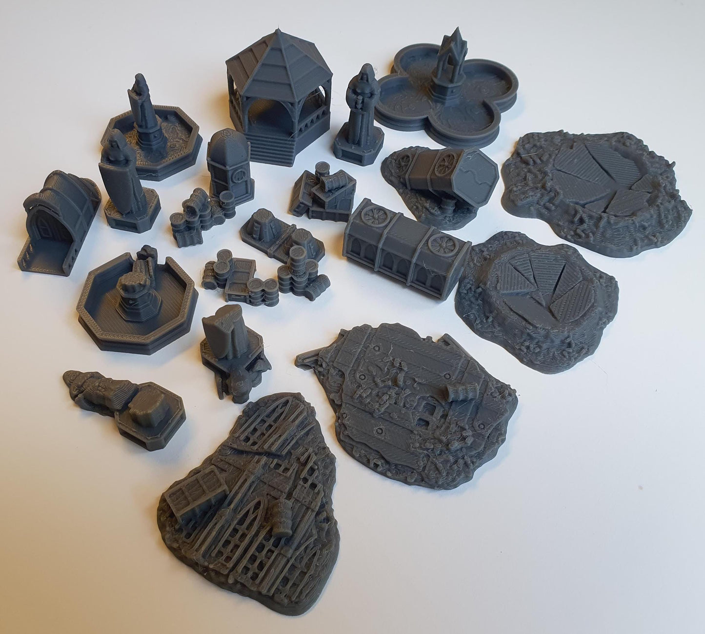 Ruined City Scatter Terrain - Epic Scale -